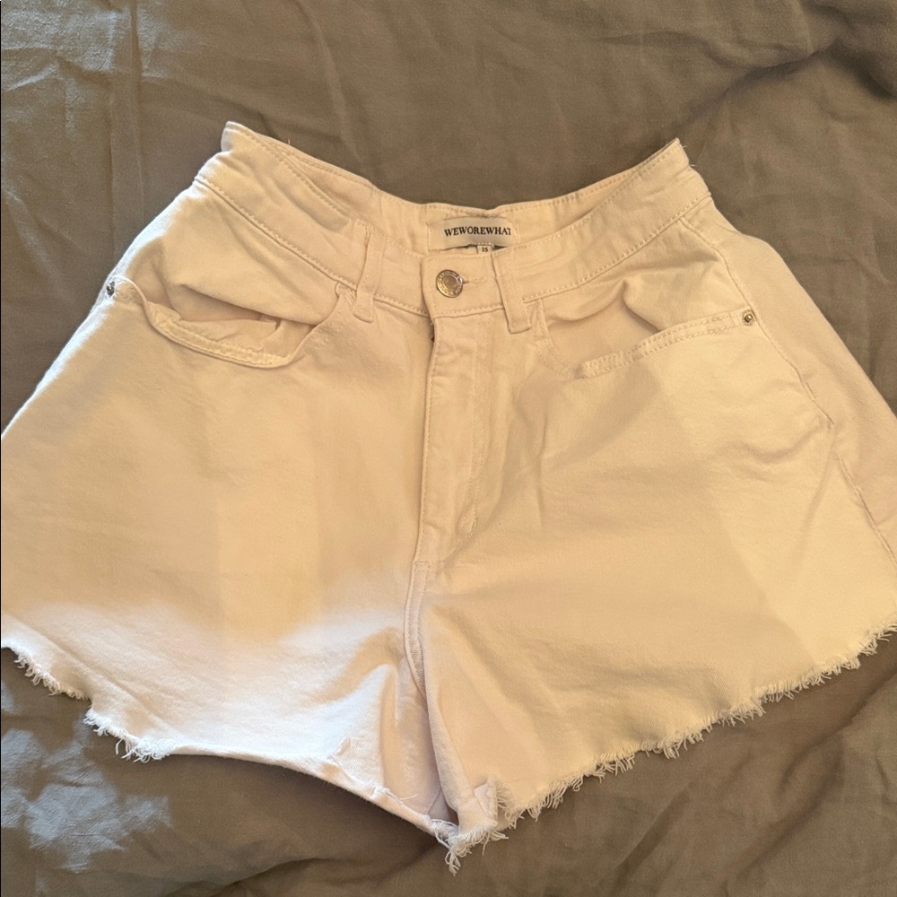 WeWoreWhat Cream Jean Shorts with Frayed Hem